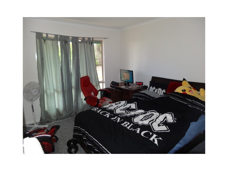 52 Diana Crescent, Postmans Ridge QLD 4352