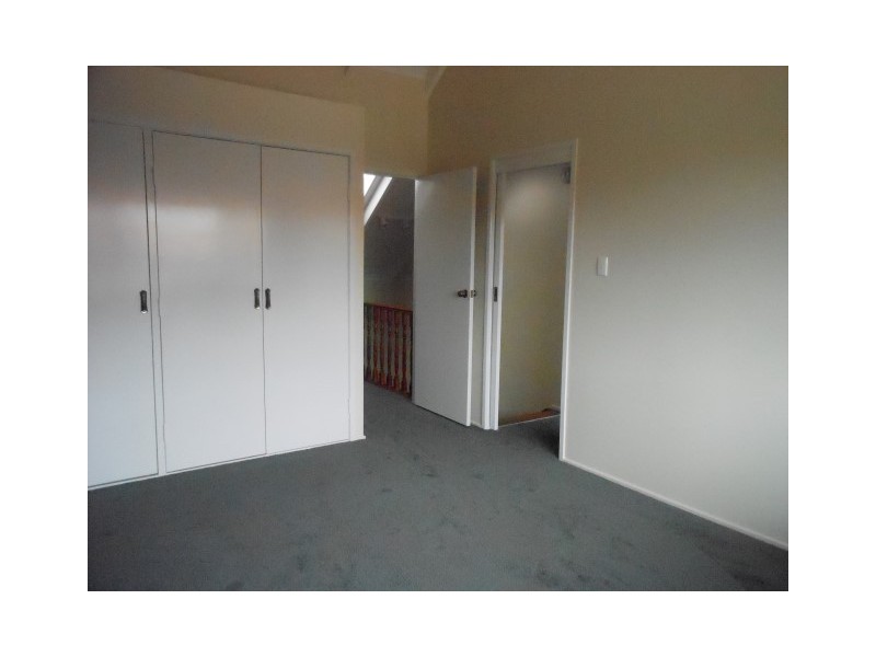 4/367 Margaret Street, Newtown QLD 4350