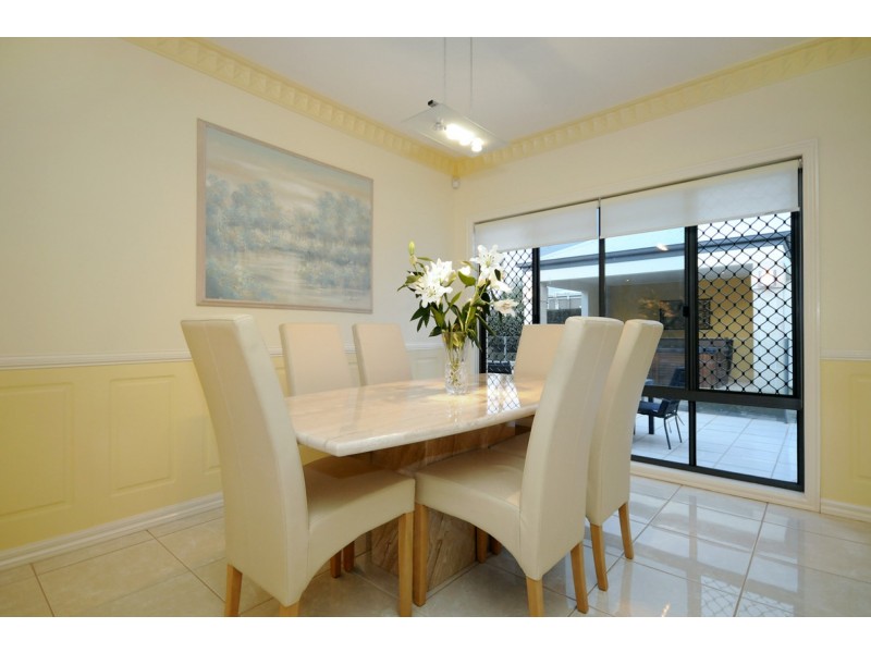 18 Caithness Court, Middle Ridge QLD 4350