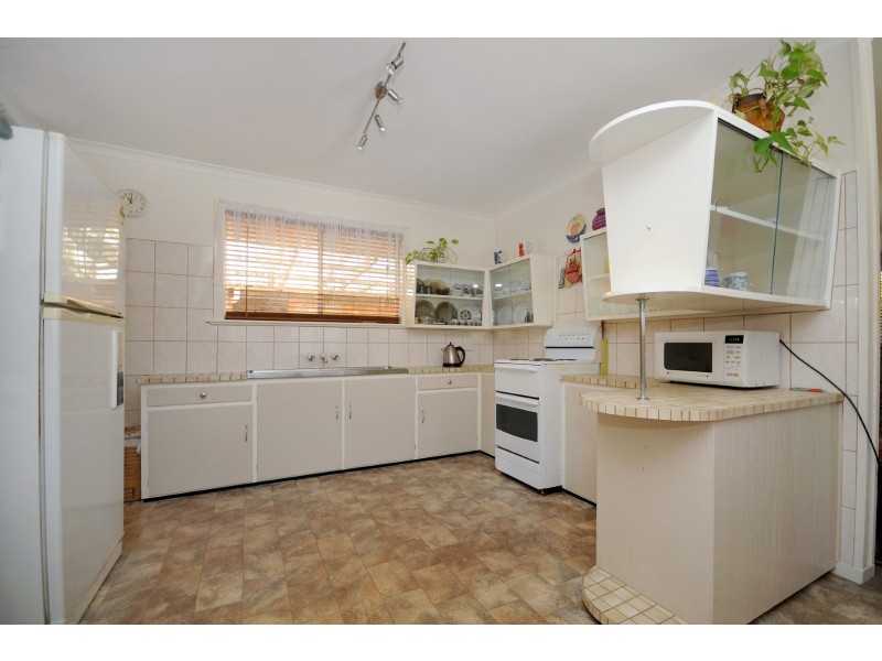 19 Tynedale Avenue, Newtown QLD 4350