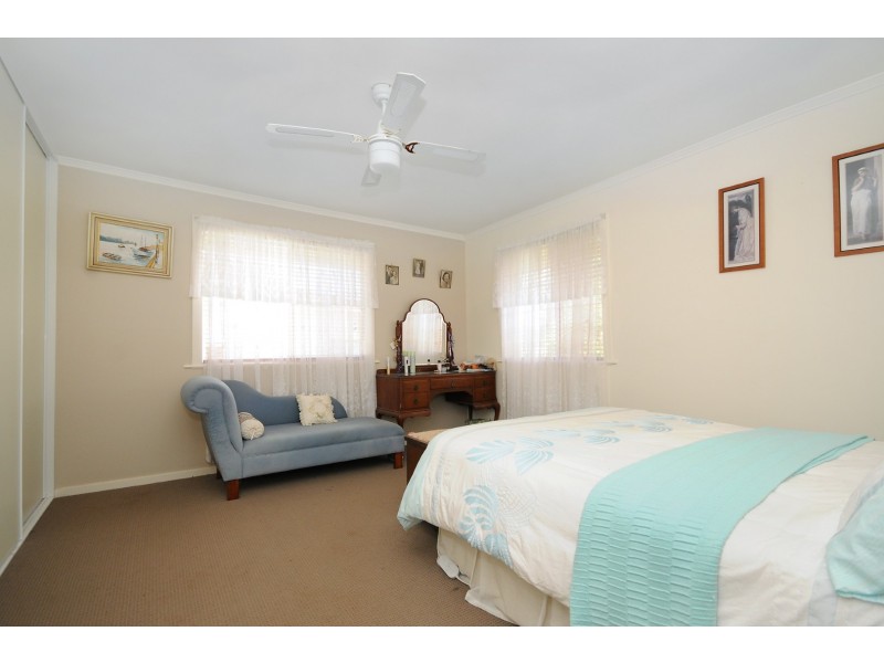 19 Tynedale Avenue, Newtown QLD 4350