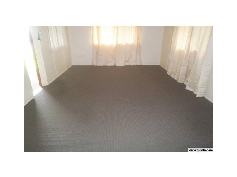 4 Englart Street, Wilsonton QLD 4350