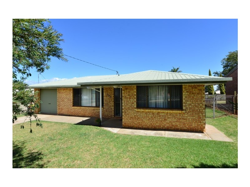 579 Greenwattle Street, Glenvale QLD 4350