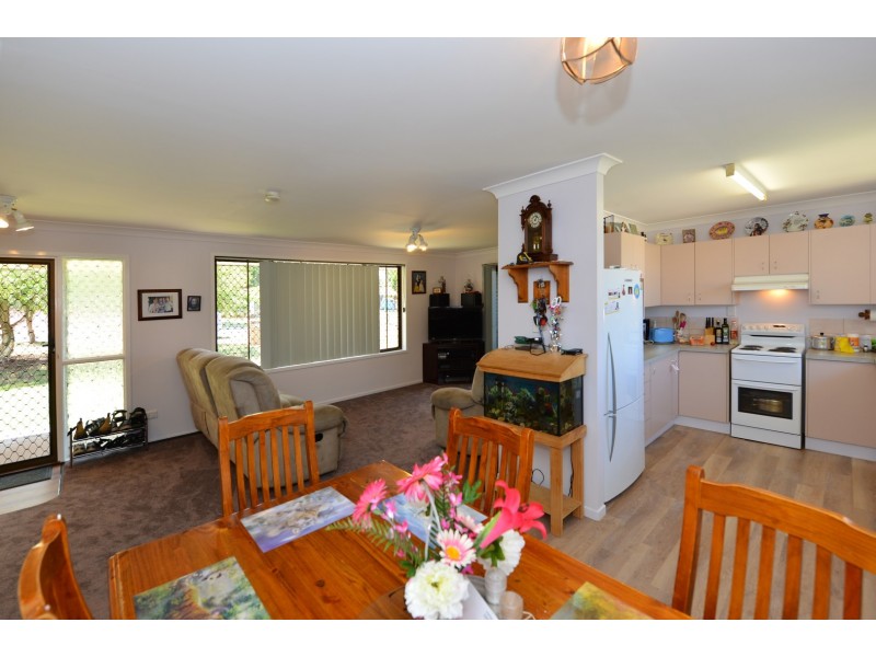 579 Greenwattle Street, Glenvale QLD 4350