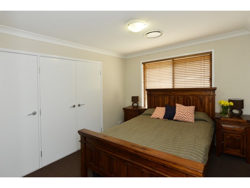 7 Carla Crescent, Westbrook QLD 4350