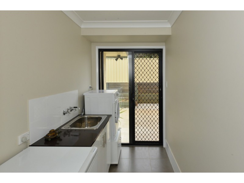 7 Carla Crescent, Westbrook QLD 4350