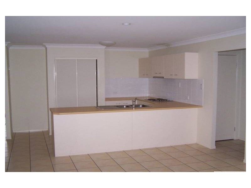 17 Wareena Crescent, Glenvale QLD 4350