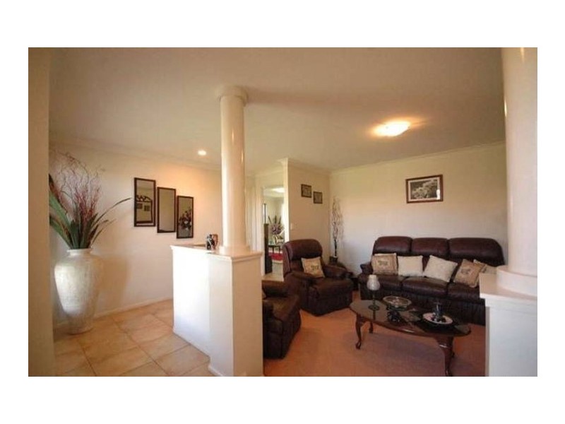 13 Olympus Court, Middle Ridge QLD 4350