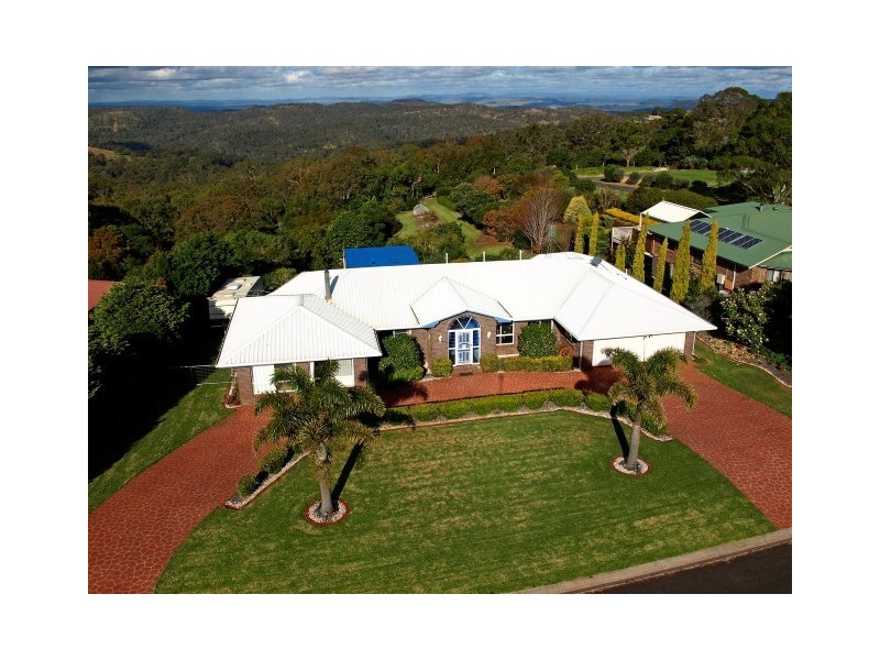 6 Hull Court, Highfields QLD 4352
