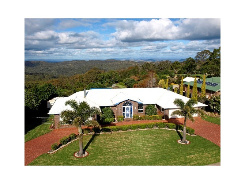 6 Hull Court, Highfields QLD 4352