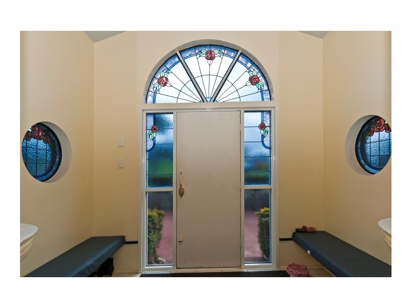 6 Hull Court, Highfields QLD 4352