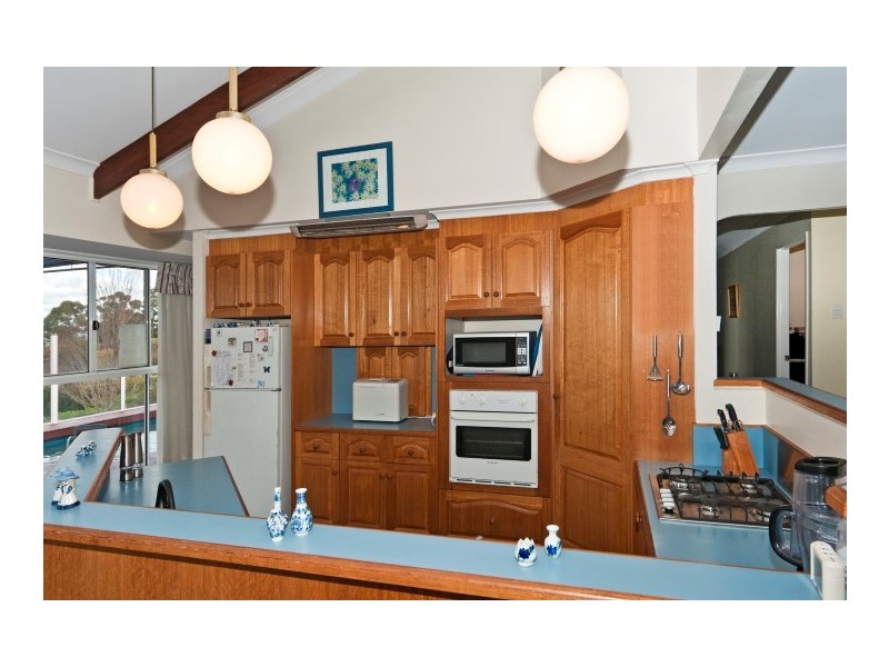 6 Hull Court, Highfields QLD 4352