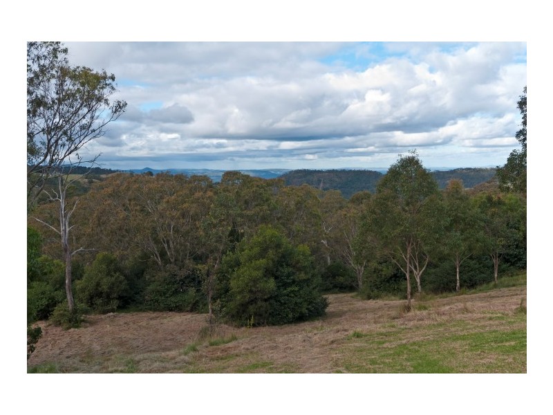 6 Hull Court, Highfields QLD 4352