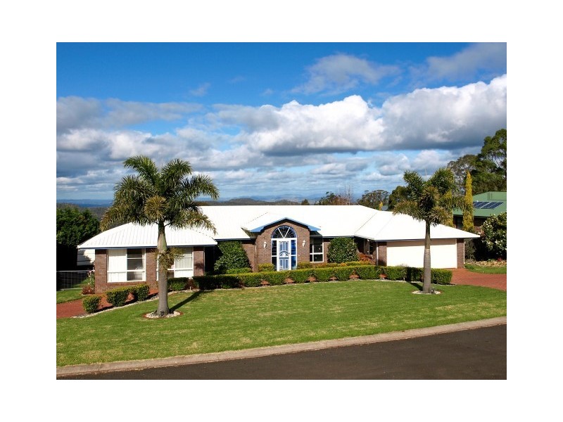 6 Hull Court, Highfields QLD 4352