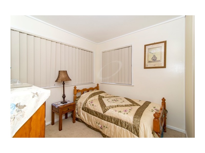 2 Whitefriars Street, Rockville QLD 4350