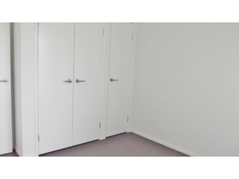 1/2 Coverack Street, Highfields QLD 4352