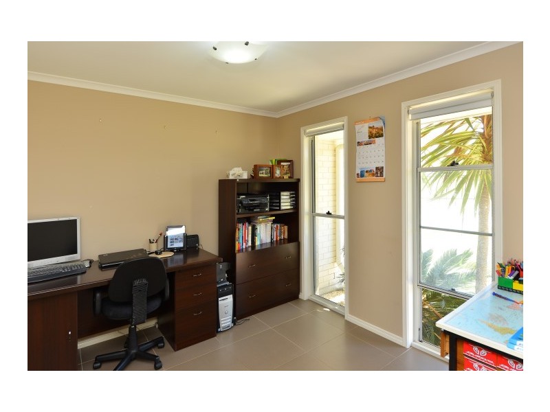 56 Whitman Street, Westbrook QLD 4350