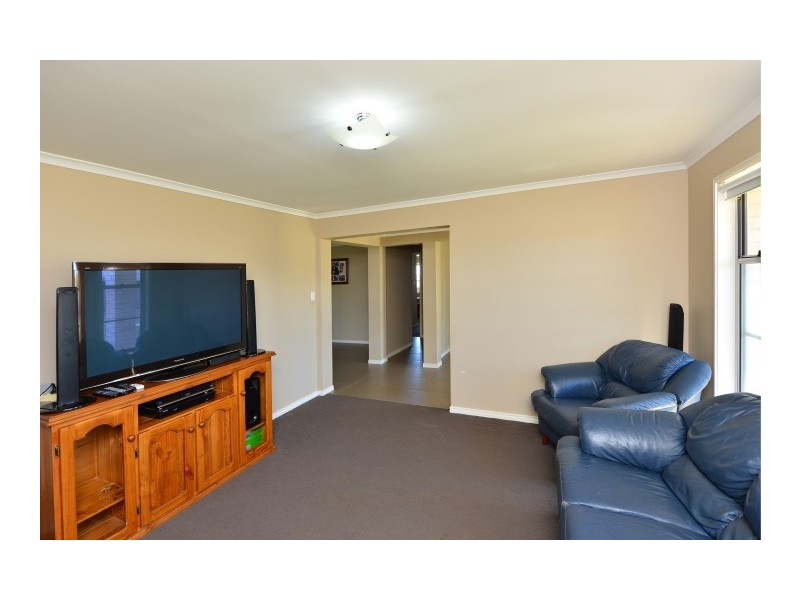 56 Whitman Street, Westbrook QLD 4350