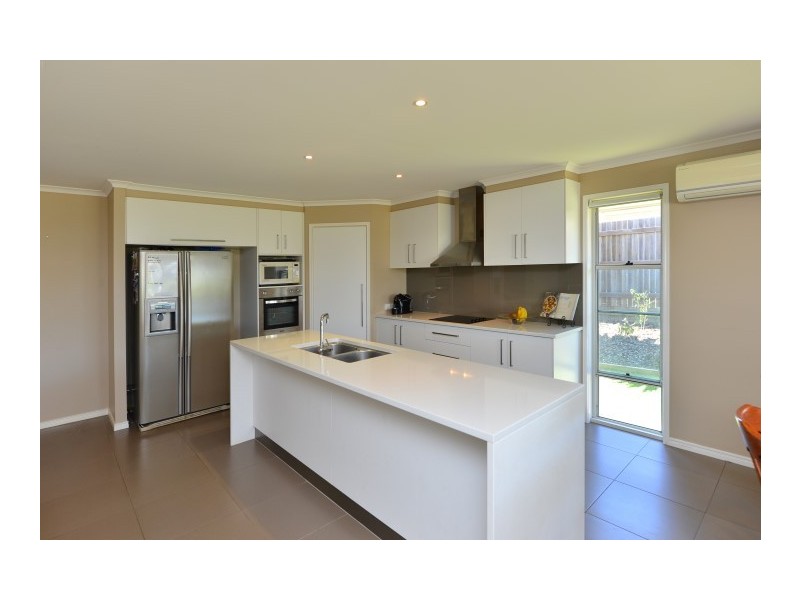 56 Whitman Street, Westbrook QLD 4350