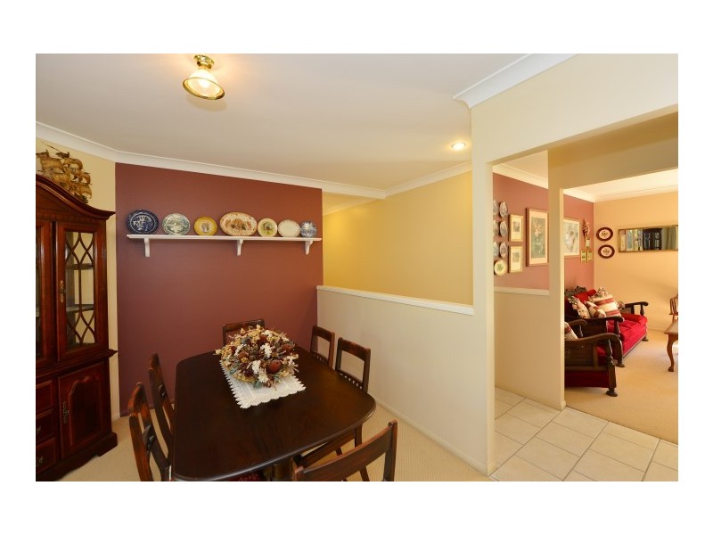 30 Highfields Road, Highfields QLD 4352