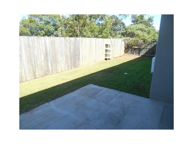 1/101 Stuart Street, Mount Lofty QLD 4350