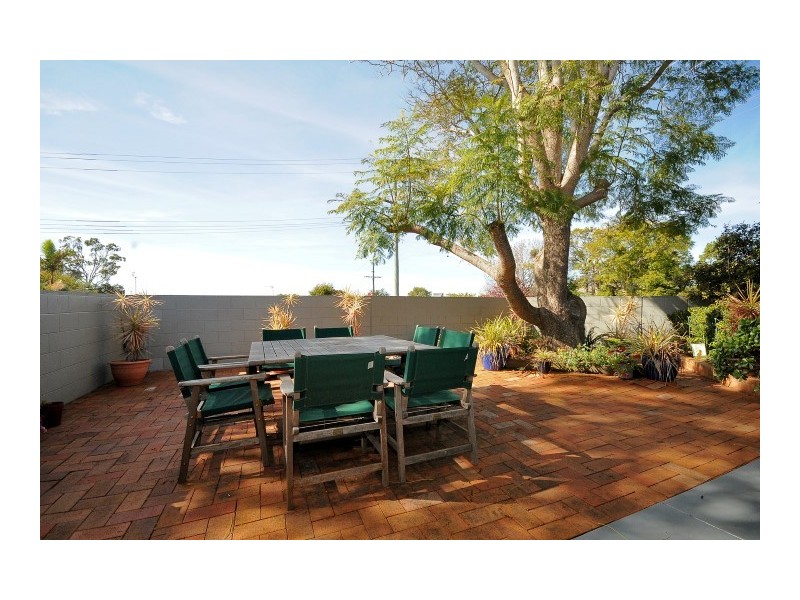 3 McHardy Street, Centenary Heights QLD 4350