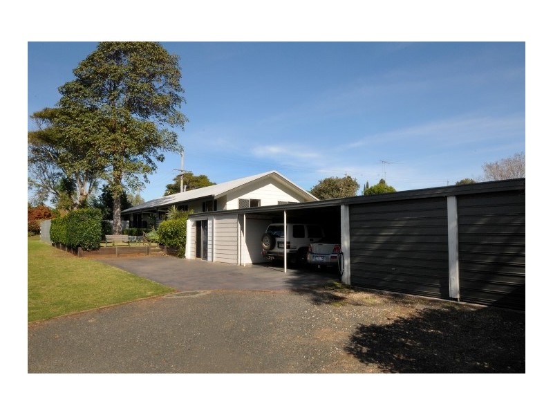 3 McHardy Street, Centenary Heights QLD 4350