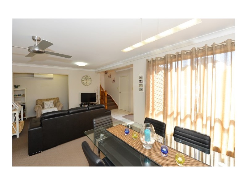 Unit 17/25 Gladstone Street, Newtown QLD 4350