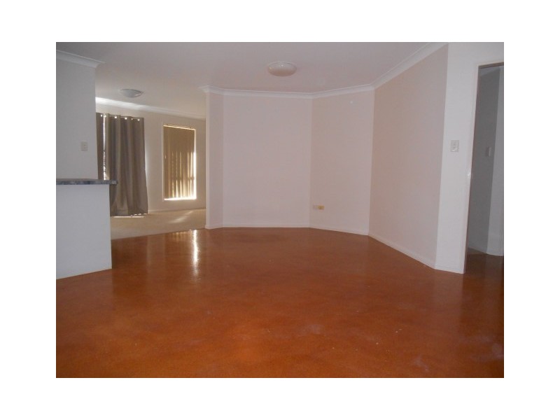 1b Evergreen Court, Glenvale QLD 4350