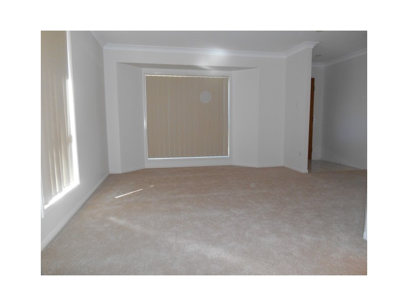 1 Evergreen Court, Glenvale QLD 4350