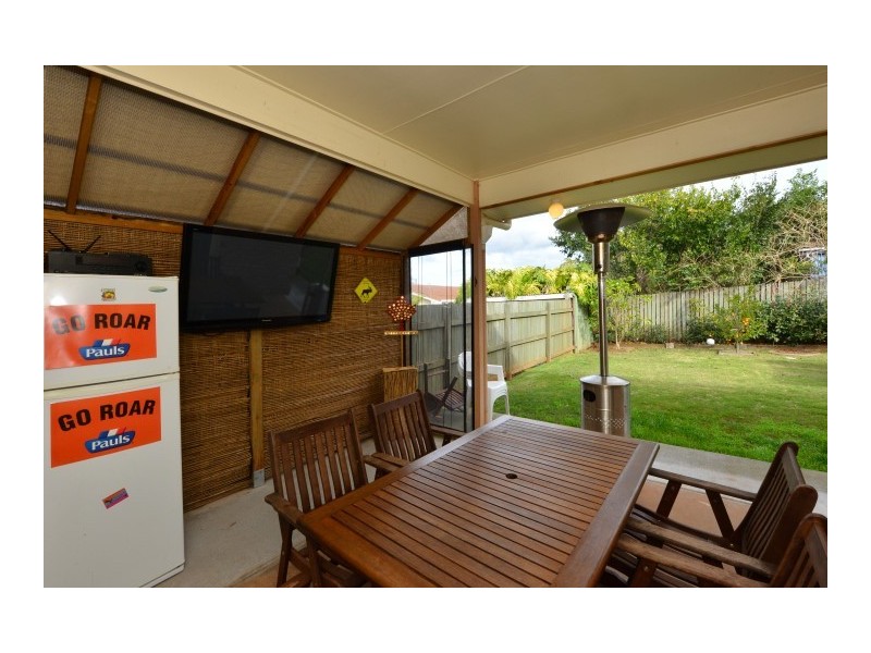 88 Stephen Street, Harristown QLD 4350