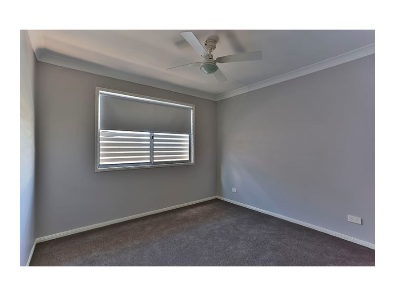 2/16 Jennifer Crescent, Darling Heights QLD 4350