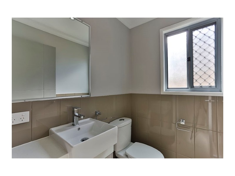 2/16 Jennifer Crescent, Darling Heights QLD 4350