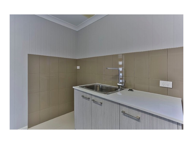 2/16 Jennifer Crescent, Darling Heights QLD 4350