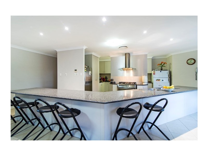 15 Freyling Road, Hodgson Vale QLD 4352