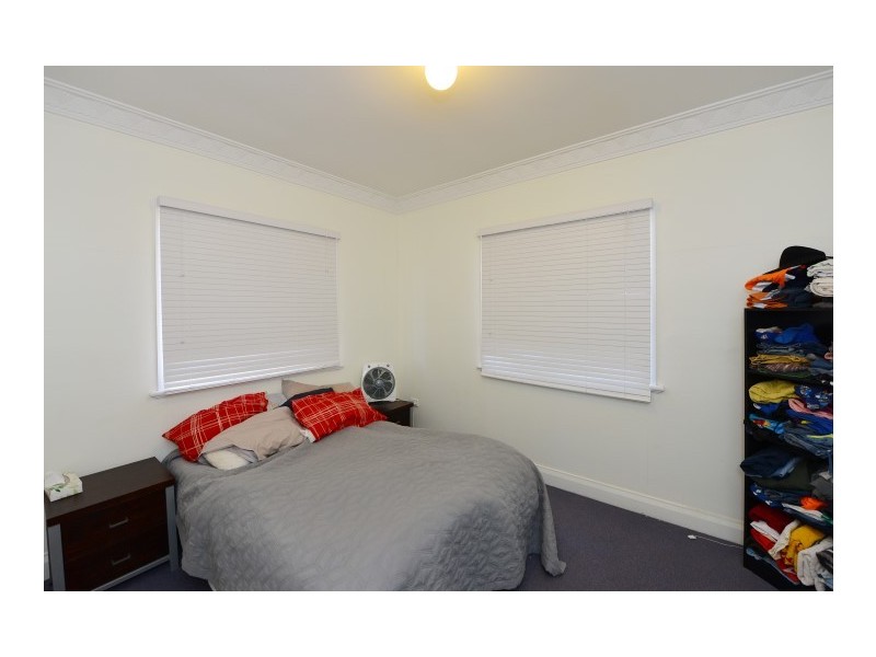 49 Drayton Road, Harristown QLD 4350
