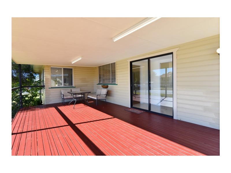 49 Drayton Road, Harristown QLD 4350