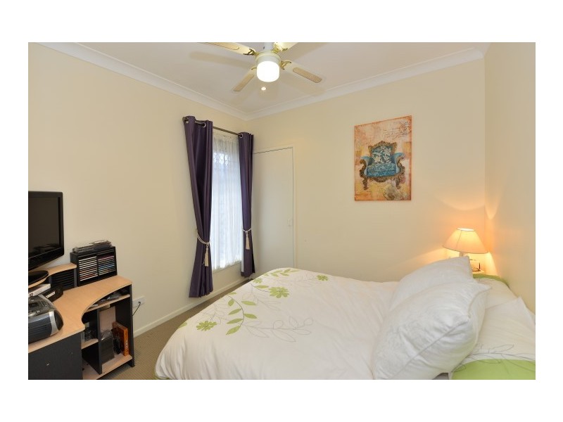 2b Agnes Street, Centenary Heights QLD 4350