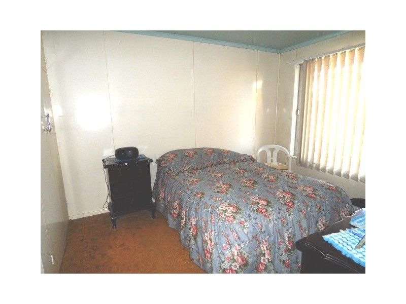 11 Catto Street, Centenary Heights QLD 4350