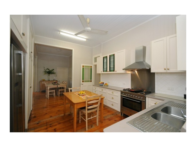 59 Phillip Street, South Toowoomba QLD 4350