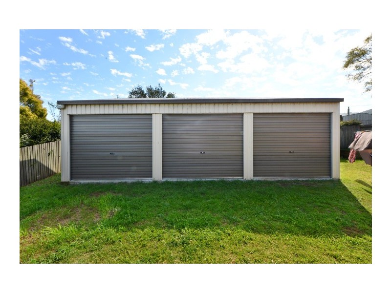 25 Redwood Street, Newtown QLD 4350