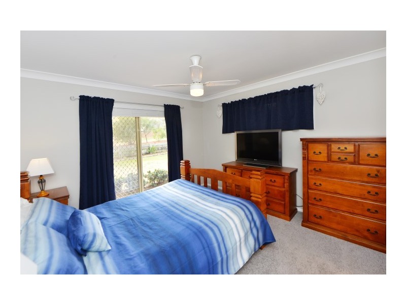 5 Schloss Court, Westbrook QLD 4350