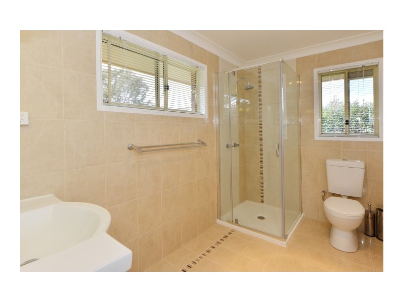 5 Schloss Court, Westbrook QLD 4350