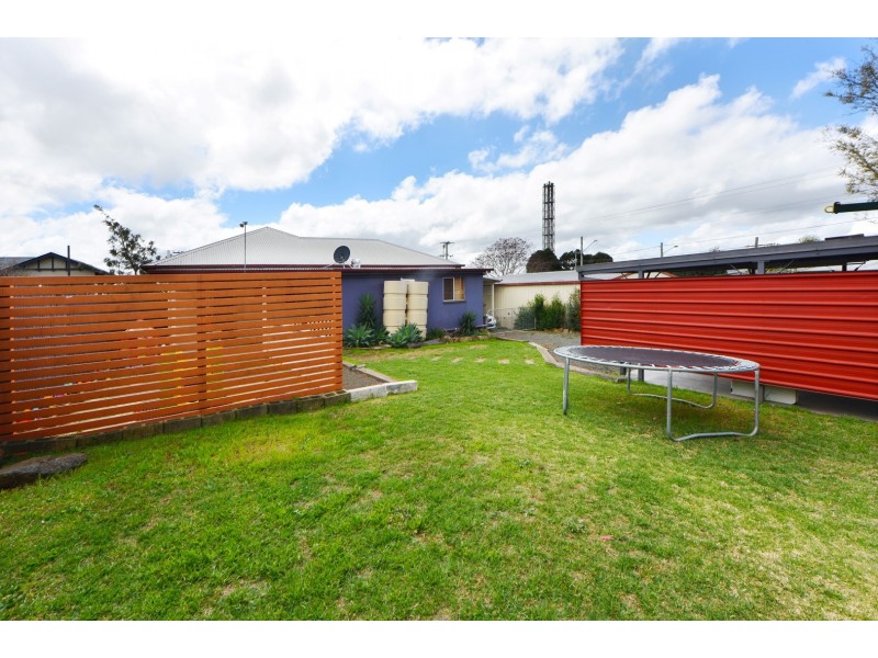 2 Underwood Crescent, Harristown QLD 4350