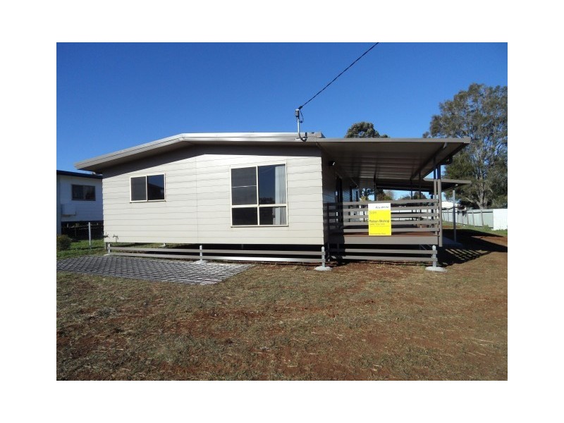 13 Frizzell Street, Southbrook QLD 4363