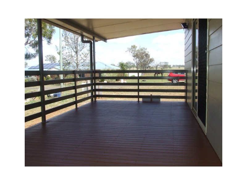 13 Frizzell Street, Southbrook QLD 4363