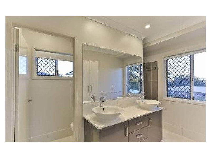 60 Federation Drive, Highfields QLD 4352