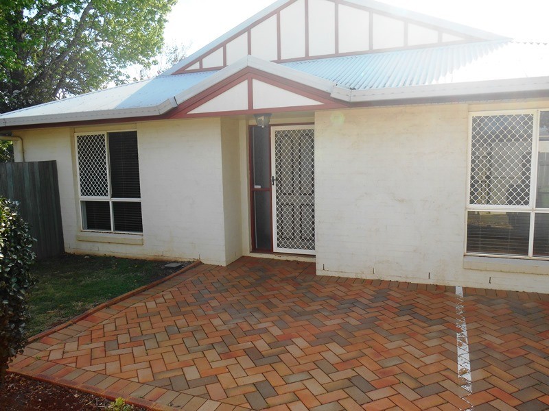 12/1 Cox Street, Wilsonton QLD 4350