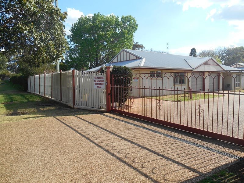 12/1 Cox Street, Wilsonton QLD 4350