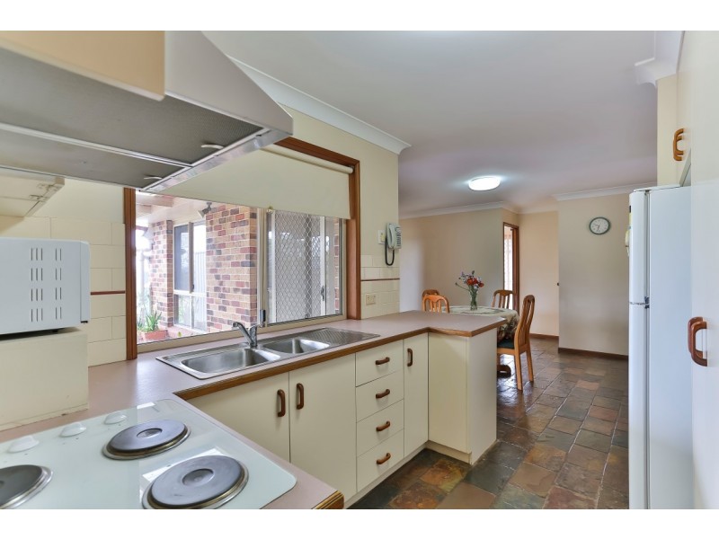 36 Stratford Drive, Wyreema QLD 4352